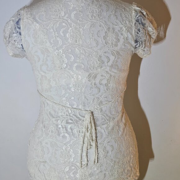 Heart Soul Cream Lace Blouse, Sz M - Picture 2 of 8